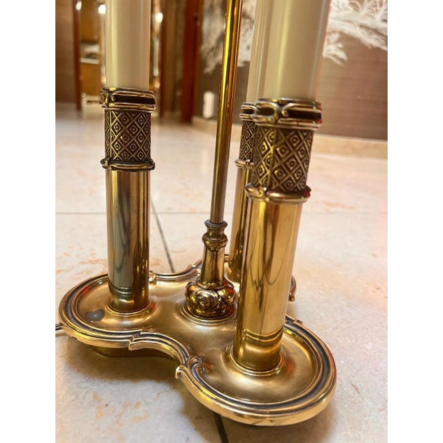 Metal 1960s Stiffel Bouillotte Brass Table Lamp – Mid-Century Neoclassical 3-Light, Adjustable Black Tole Shade For Sale - Image 7 of 10