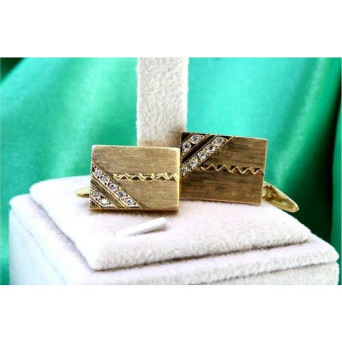 Metal Rectangular Cufflinks in Yellow Gold with Brilliant-Cut Diamonds, Set of 2 For Sale - Image 7 of 7