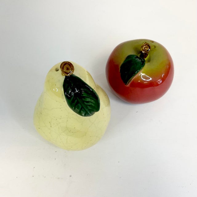 Hollywood Regency 1980s Vintage Portuguese Arts & Crafts Majolica Pear & Apple Salt and Pepper Shakers. For Sale - Image 3 of 8