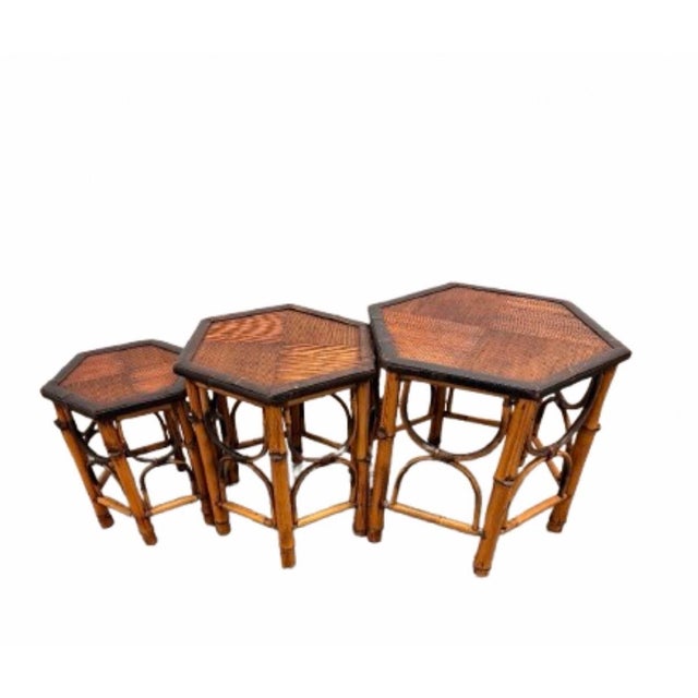 Hollywood Regency 1970s Vintage Burnt Bamboo & Rattan Nesting Hexagon Shaped Tables - Set of 3 For Sale - Image 4 of 9