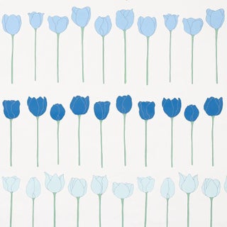 Sample - Schumacher X Cristina Buckley Edie Wallpaper in Blue Parrot For Sale