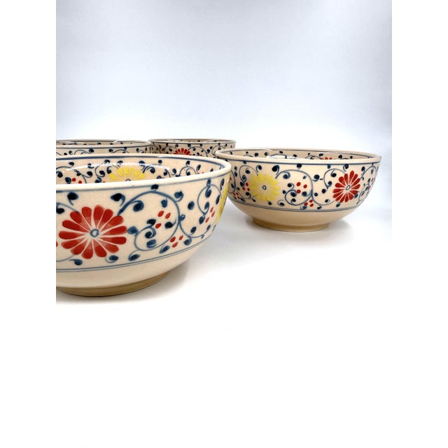 Set of 4 Hand-Painted Bat Trang Vietnamese Ceramic Soup Bowls With Floral Motifs For Sale - Image 10 of 13