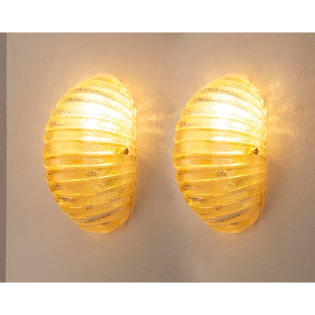 Vintage Italian Wall Light in Amber Murano Glass with Brass Structure, 1990s For Sale - Image 11 of 13