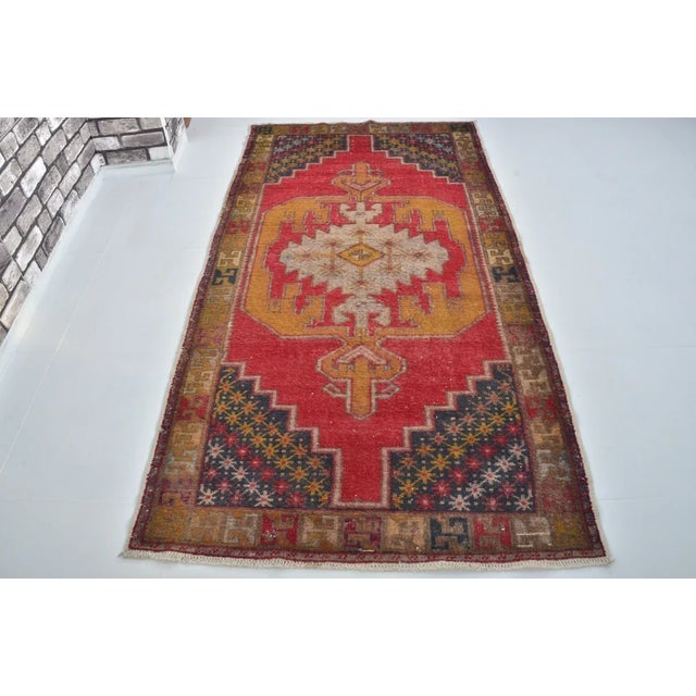 Bohemian Handknotted Floral Rug For Sale In Phoenix - Image 6 of 10