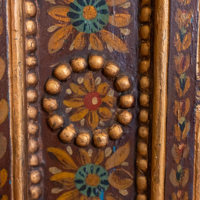 Early 20th Century Hand Carved & Painted Rajasthani Wooden Wall Cabinet For Sale In New York - Image 6 of 18