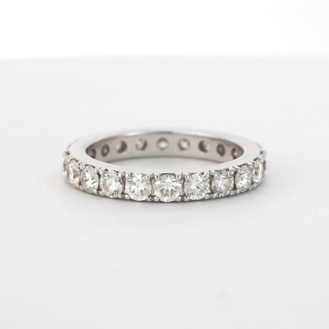 2020s 18k White Gold Diamond Ring 2.16ct G Vs2 Size 6.5 For Sale - Image 5 of 18