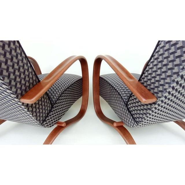 Wood H-269 Lounge Chairs by Jindrich Halabala for Up Zavody, 1930s, Set of 2 For Sale - Image 7 of 16