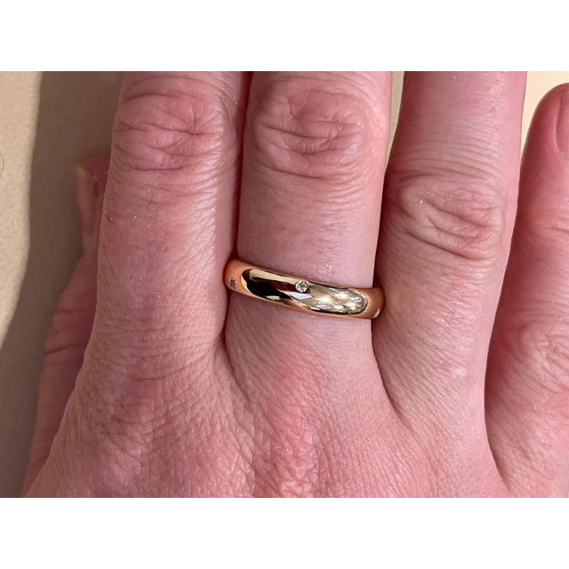 6 Flush Set Bezel Diamond Eternity Wedding Band in 18 Karat Yellow Gold For Sale - Image 14 of 18