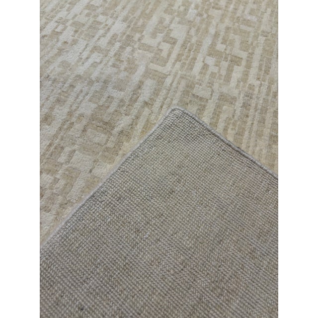 Ivory Rh Matrice Wool & Silk Rug – 10' X 11' – Ivory For Sale - Image 8 of 17