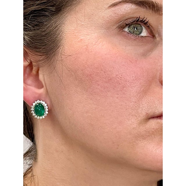 12 Ct Natural Emerald Zambia Cabochon & Diamond Stud Earring 14 Karat White Gold For Sale - Image 11 of 18