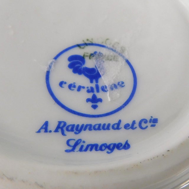 Ceramic 1940s Raynaud Et Cie Limoges Lot of Six Berry Bowls in Vieux Chine - Set of 6 For Sale - Image 7 of 7