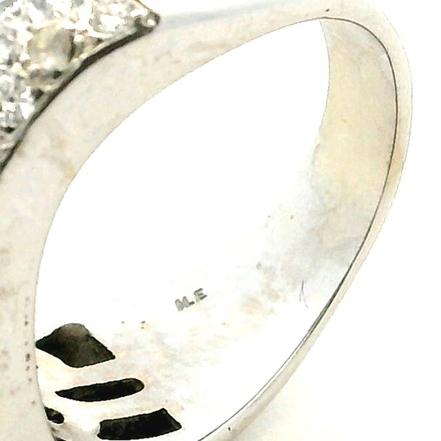 Italian 18k White Gold Diamond Crossover Ring, 3.74 Carats, Size 5.75 For Sale - Image 10 of 13