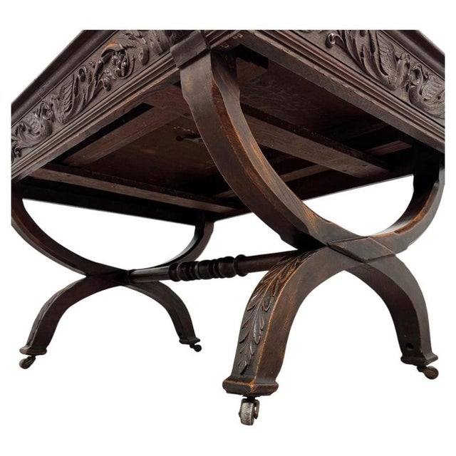 Wood Antique English Victorian Oak Centre Table, 1800s For Sale - Image 7 of 8