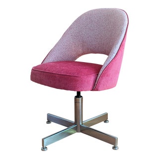 70s Mod Office Chair - Saarinen Style For Sale