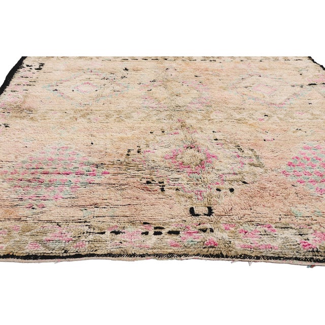 Berber Tribes of Morocco Vintage Boujad Moroccan Rug, 05'09 X 11'10 For Sale - Image 4 of 10