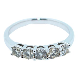 Round Shape Brilliant Cut Silvery Grey Warm Diamond 5 Stone Eternity Stackable, Size 7 For Sale