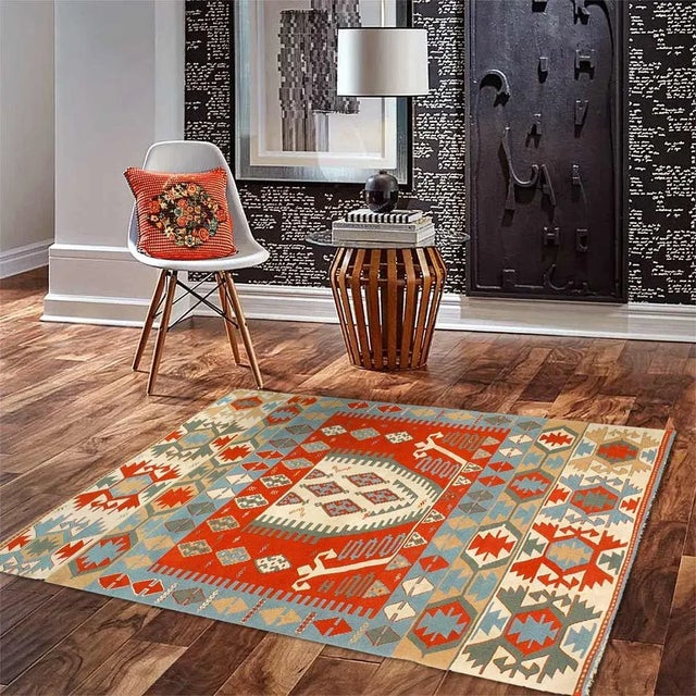 1960s Vintage Turkish Kilim Rug - 3′10″ × 5′9″ For Sale In Washington DC - Image 6 of 6