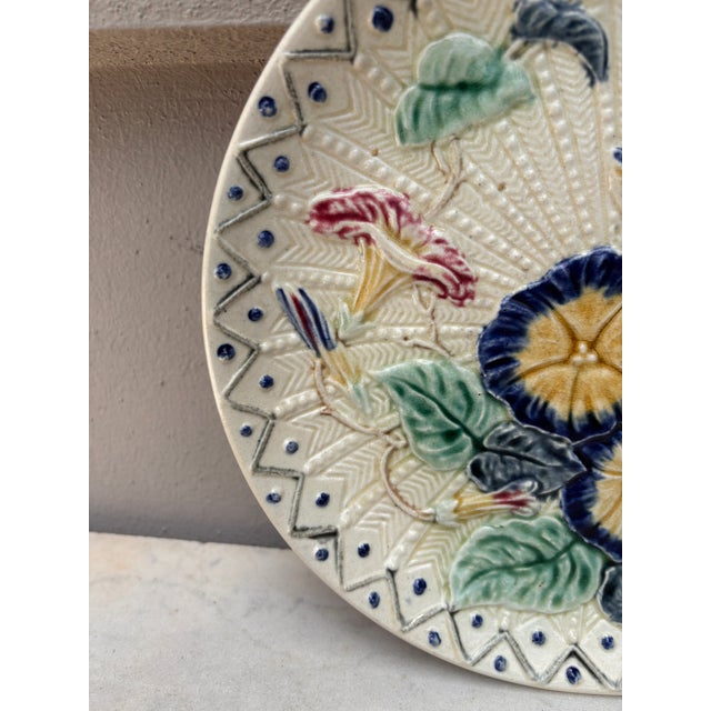 Large Majolica Morning Glory Plate Wasmuel, Circa 1890 For Sale - Image 4 of 5