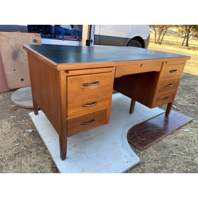 1960s Vintage Mid Century Modern Leopold Desk For Sale - Image 10 of 12