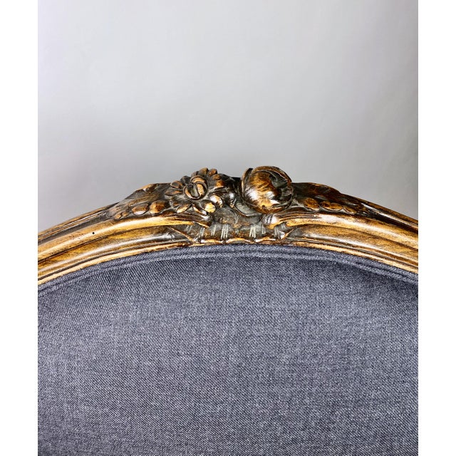 Gray Louis XV Bergere a Oreilles, C. 1770-1780 For Sale - Image 8 of 11