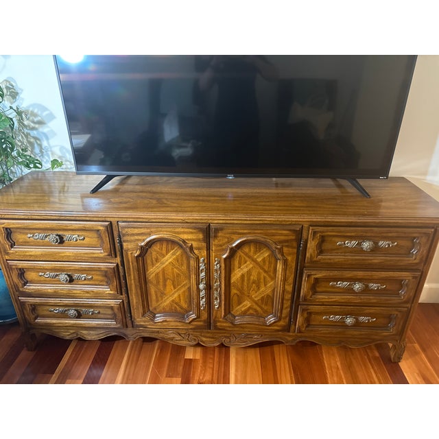 Wood Drexel Heritage Cabernet Classic Collection For Sale - Image 7 of 9