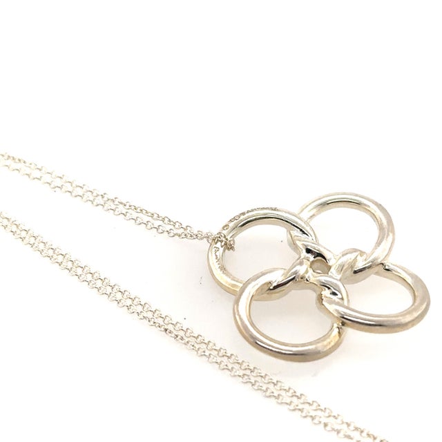 Contemporary Tiffany & Co. Sterling Silver Elsa Peretti Quadrifoglio Pendant Necklace 7g For Sale - Image 3 of 6