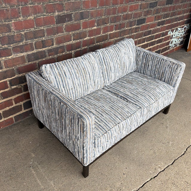 Mid 20th Century Edward Wormley for Dunbar Mid-Century Modern Loveseat / Settee For Sale - Image 5 of 10
