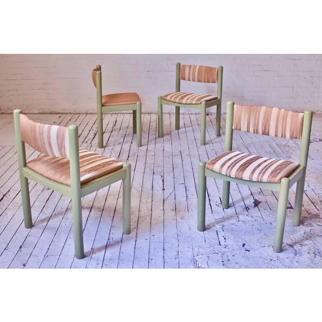 1960s 1960s Vintage Set of 4 Vice Magistretti Chairs in Silk and Glazed Oak For Sale - Image 5 of 6