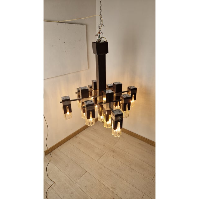 Mid-Century Modern Cubick Chandelier in Chrome Iron and Glass by Gaetano Sciolari for Sciolari, 1960s For Sale - Image 3 of 18