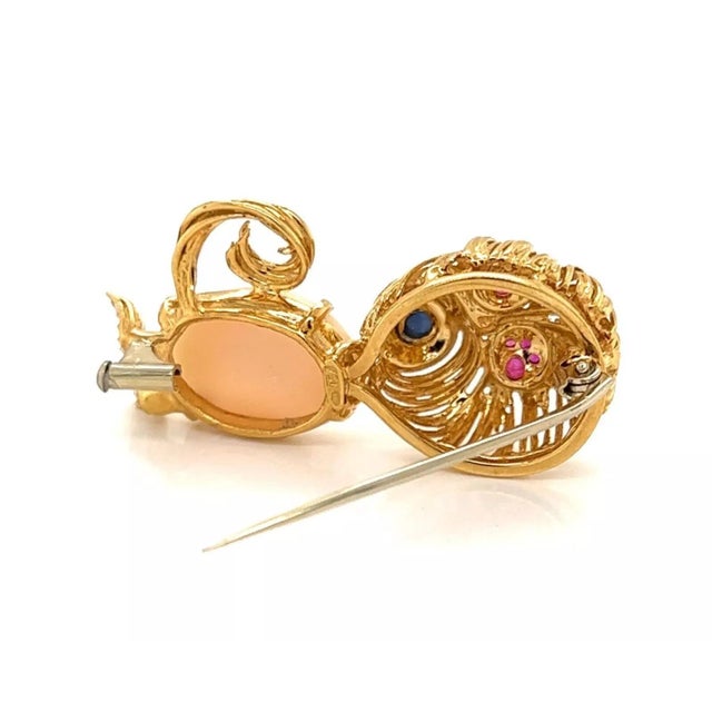 Coral Ruby & Sapphire 18k Yellow Gold Cat Brooch Pin For Sale - Image 4 of 6