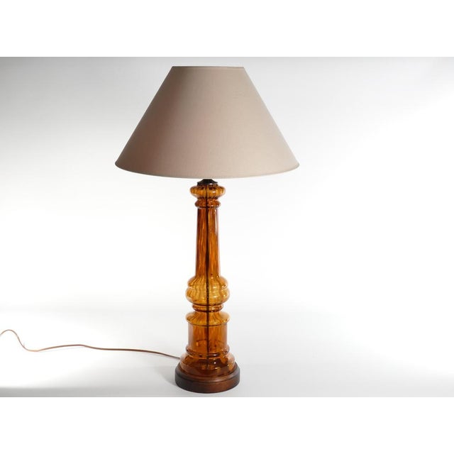 Scandinavian Modern Amber Glass Table Lamp by Miranda, 1970s For Sale - Image 9 of 18