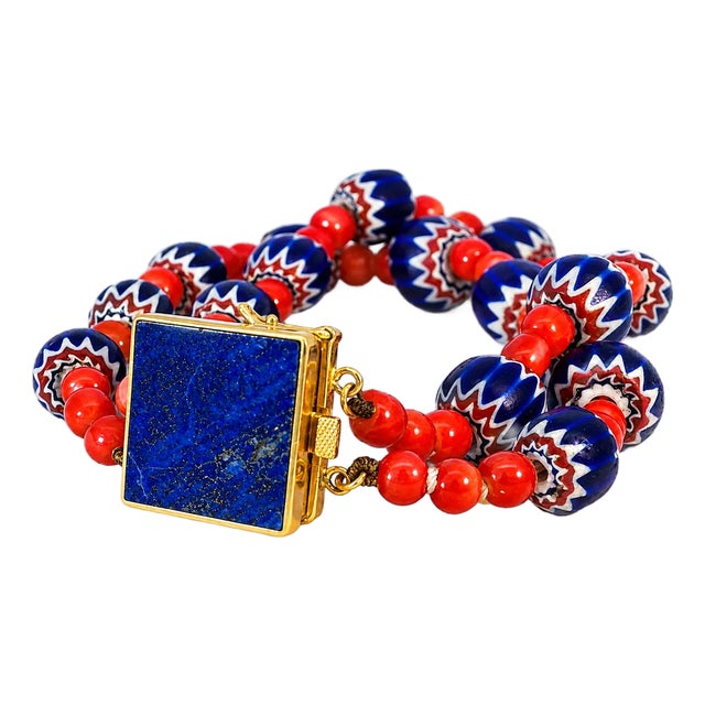 Late 20th Century 14K Yellow Gold Designer Red Undyed Coral Strand Lapis Lazuli Bracelet For Sale
