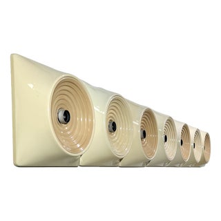 Goletta Wall Lights attributed to Studio Nizzoli for Stilnovo, 1969, Set of 7 For Sale