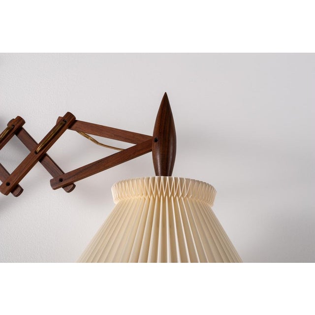 Mid-Century Modern Vintage Scissor Wall Lamp with Adjustable Wooden Arm, 1970s For Sale - Image 3 of 11