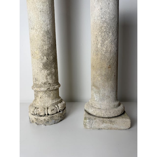 White Fragments of Limestone Columns, 19th Century, Set of 2 For Sale - Image 8 of 18