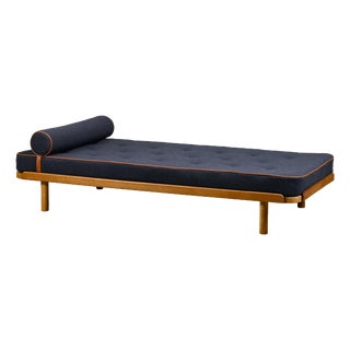 Scandinavian Daybed in Oak and Dark Blue Bouclé Fabric with Leather Accents, 1960s For Sale