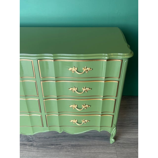 Dixie 1970s French Provincial Green Lacquered Dresser of Twelve Drawers For Sale - Image 4 of 18