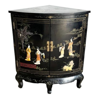 Chinese Black Lacquered and Hand Laminated Demi Lune Cabinet/Side Table For Sale