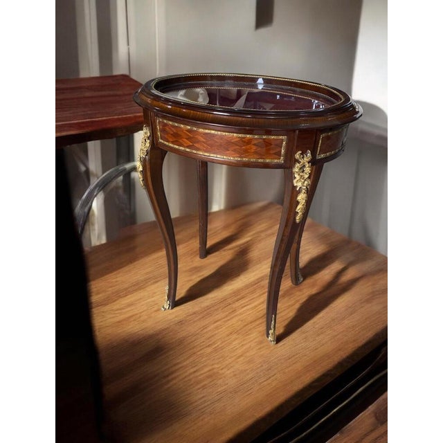 2020s Vintage Louis XV Style Mahogany Jewelry Box Display For Sale - Image 5 of 9