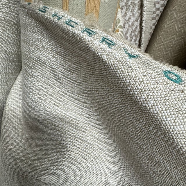 8 continuous yards shipped on a roll. It is difficult to tell exactly which pattern this is online but I am happy to send...