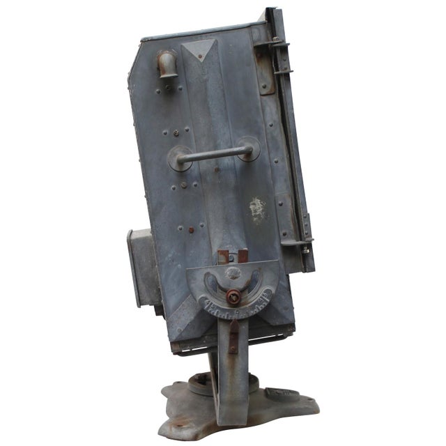 1950s French Airport Spotlight Floor Lamp in Blue Grey Metal and Glass For Sale - Image 5 of 10