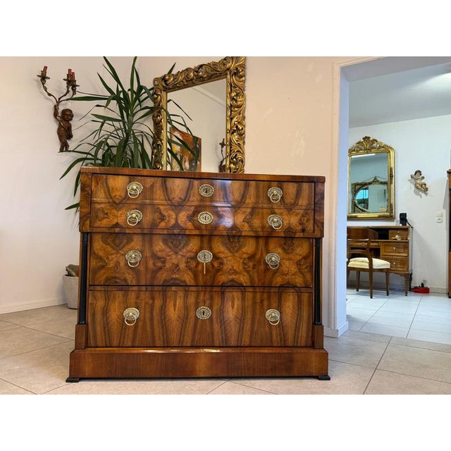 Antique Biedermeier Writing Desk in Walnut For Sale - Image 12 of 18