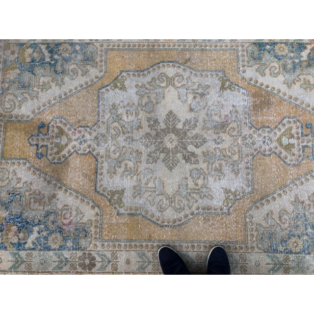 1960s Turkish Oushak Faded Tribal Rug For Sale - Image 6 of 11