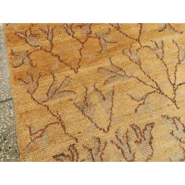 Galerie Shabab Collection Mid-20th Century Turkish Anatolian Rug For Sale In New York - Image 6 of 10