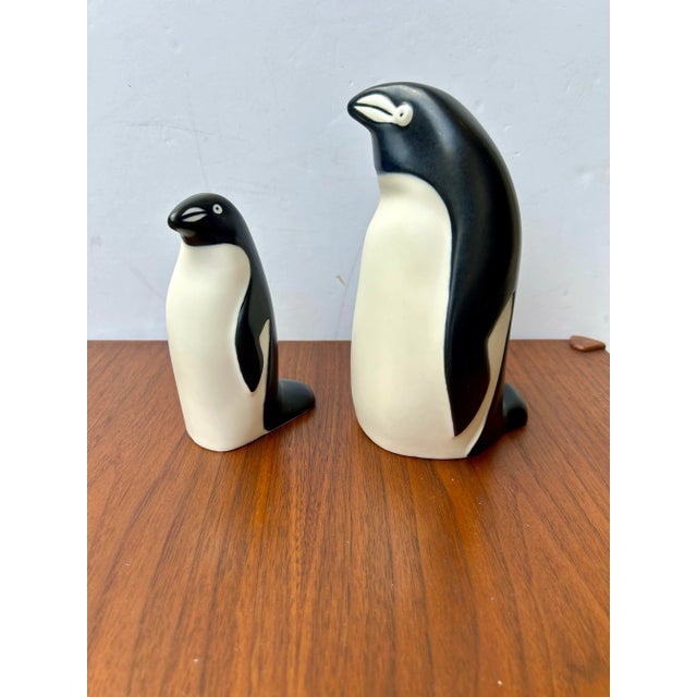 Arabia Arabia Finland Penguin Sculpture Pottery Set - Lillemor Mannerheim Nib For Sale - Image 4 of 7