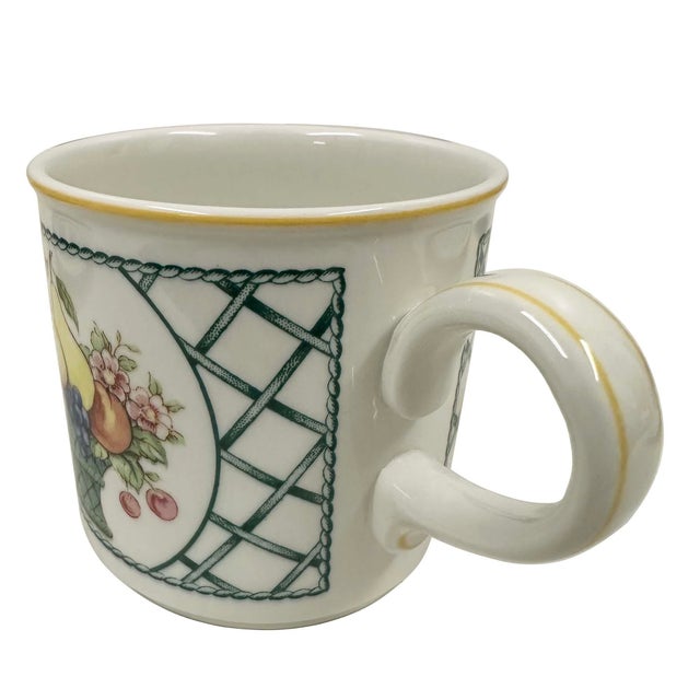 Vintage Set of Villeroy and Boch Basket Coffee Cups and Matching Saucers - Set of 8 For Sale - Image 4 of 12