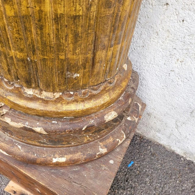 18th Century Carved and Gilded Wooden Columns, Set of 2 For Sale - Image 10 of 18
