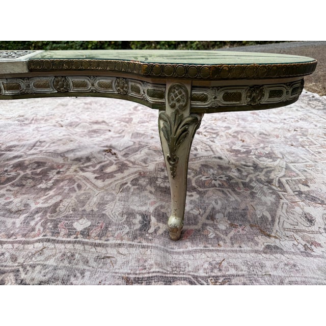 Hollywood Regency Striking 1960's Italian Florentine Hollywood Regency Gold Gilt Coffee Table in the Style of Maison Jansen For Sale - Image 3 of 9