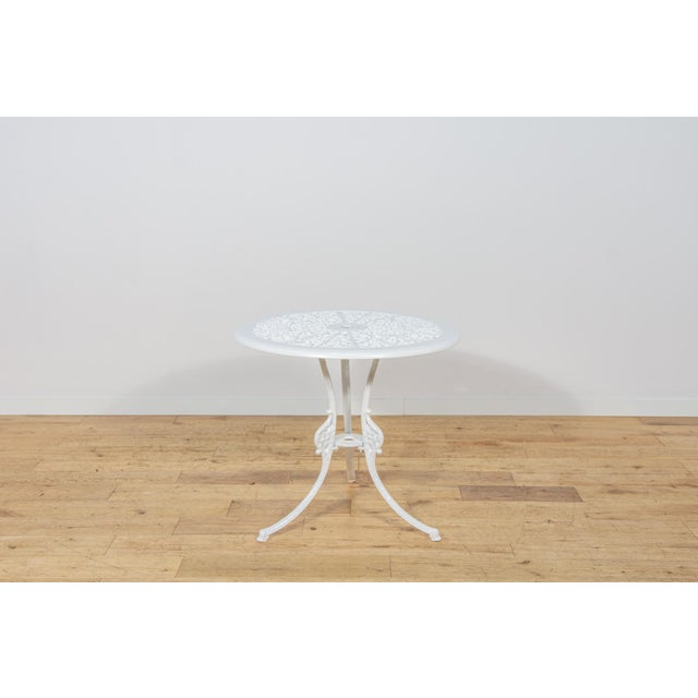 1950s Victorian Aluminium Garden Dining Set, United Kingdom, 1950s, Set of 5 For Sale - Image 5 of 18