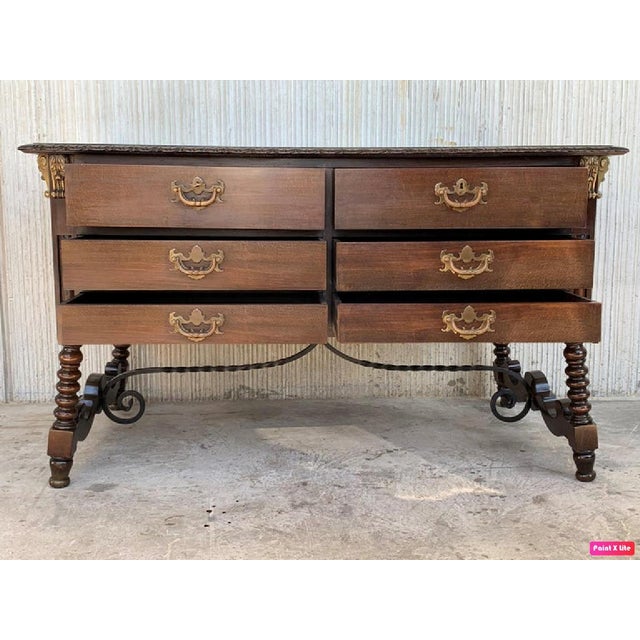 Wood Late 18th Century Two Sided Spanish Butcher Block with Six Drawers and Bronze Hardware For Sale - Image 7 of 18